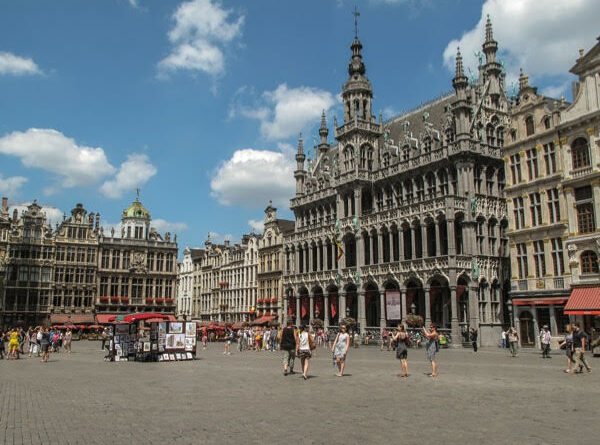 1 grand place