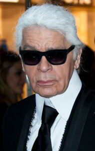 “Le manoir secret de Lagerfeld et Caroline”