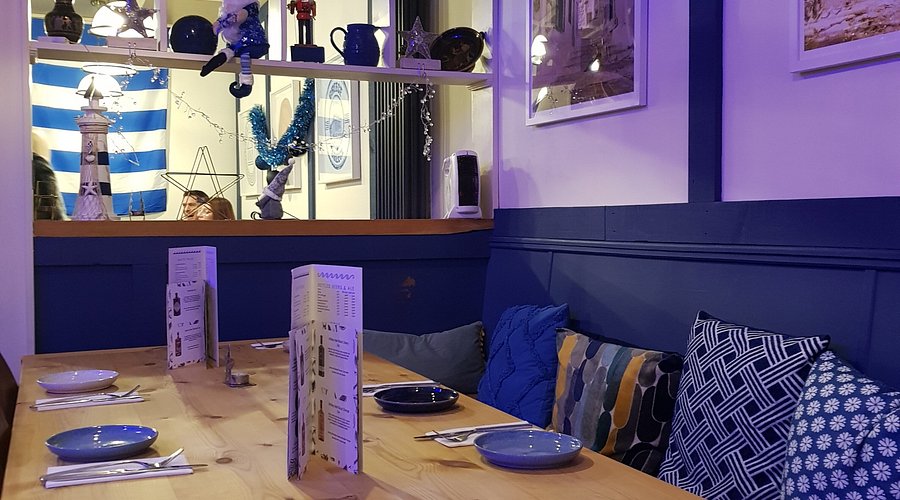 Yassou à Ixelles : le nouveau bistro grec convivial de la place de Londres