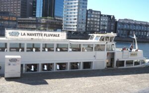 Tourisme et mobilité avec la navette fluviale de Liège