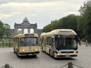 La Région de Bruxelles-Capitale fête le centenaire des bus de la STIB