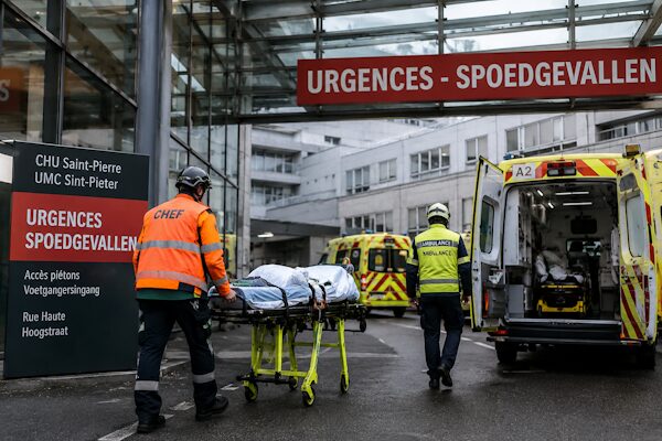 Hopital CHU Saint Pierre