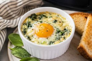 Œufs cuits au Airfryer (façon œufs cocotte)