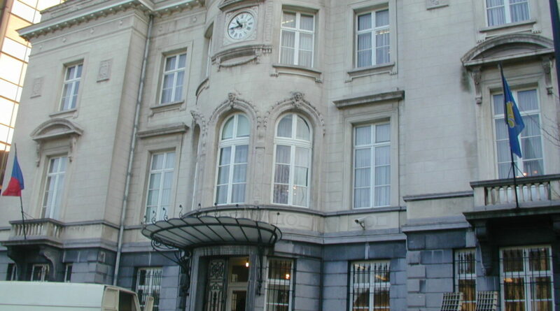 1 parking st josse