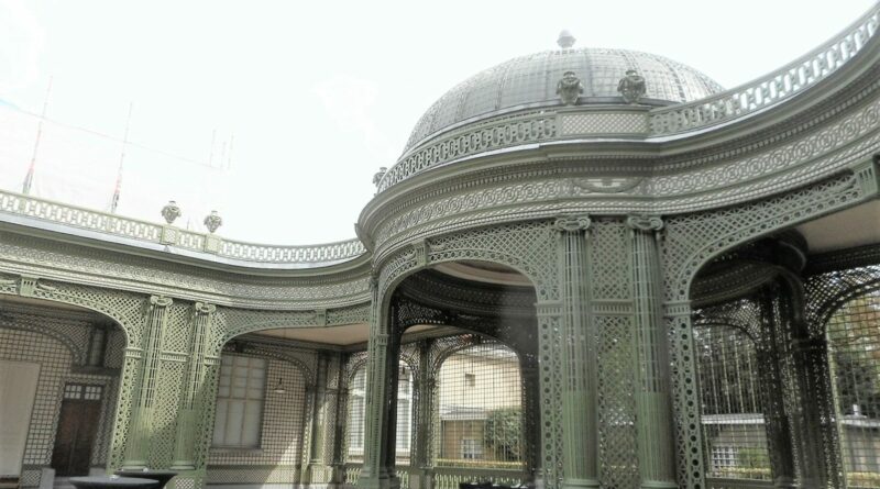 1 vaux hall photo bro