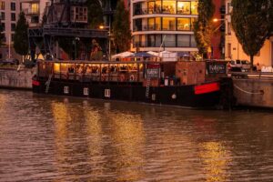 Un espace flottant au cœur de Bruxelles pour des évènements professionnels privés et culturels