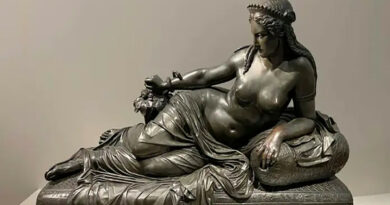 Cleopatre 5 Couchee