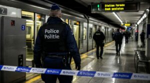 Bruxelles : un suspect armé d’un AK-47 toujours en fuite après une fusillade dans le métro