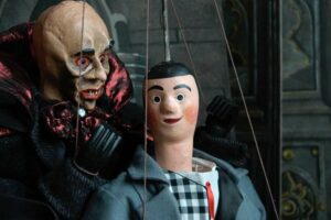 Dracula est en visite au Théâtre de Toone à Bruxelles