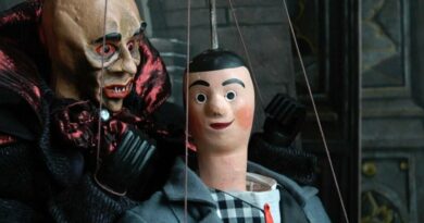 Dracula en visite au theatre de Toone