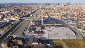 Une piscine sur le toit des abattoirs à Anderlecht